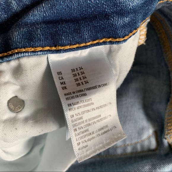 American Eagle Distressed Skinny Jeans - Picture 5 of 5